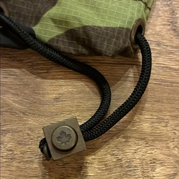 NEW DSQUARED2 Camouflage Cargo Pants - Olive and Black